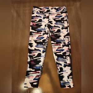 NWT UA Girls Capri Leggings YMD 10-12